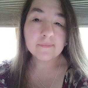 Meet your Posher, Stavroula